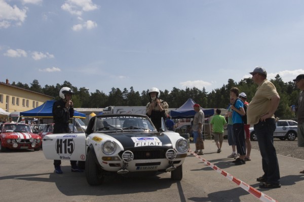 2010_07_02 Rally Bohemia  Historic Show 3